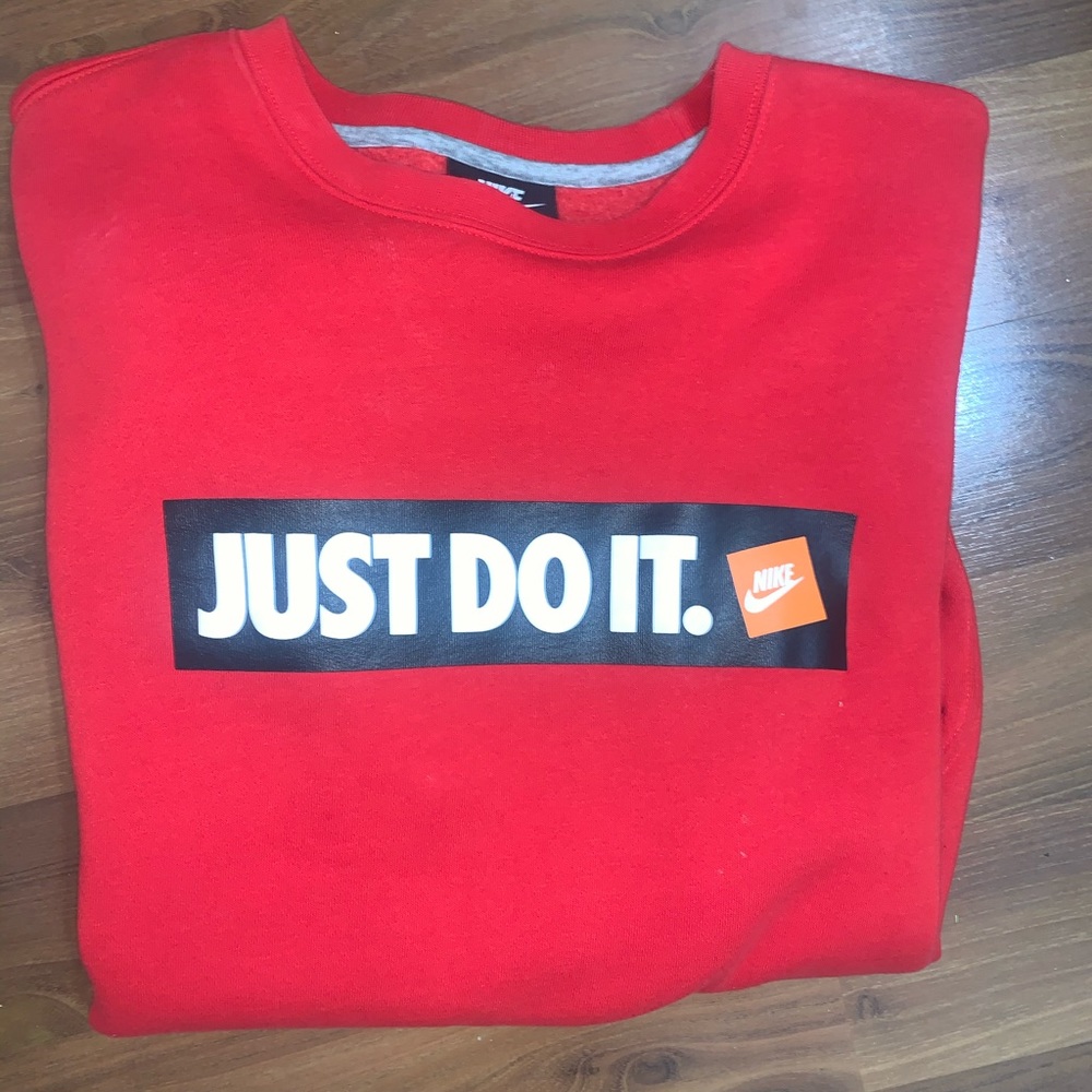Red crew neck